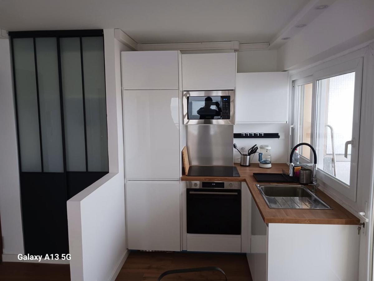 Frejus Plage - T2 -Vue Mer Feerique Экстерьер фото