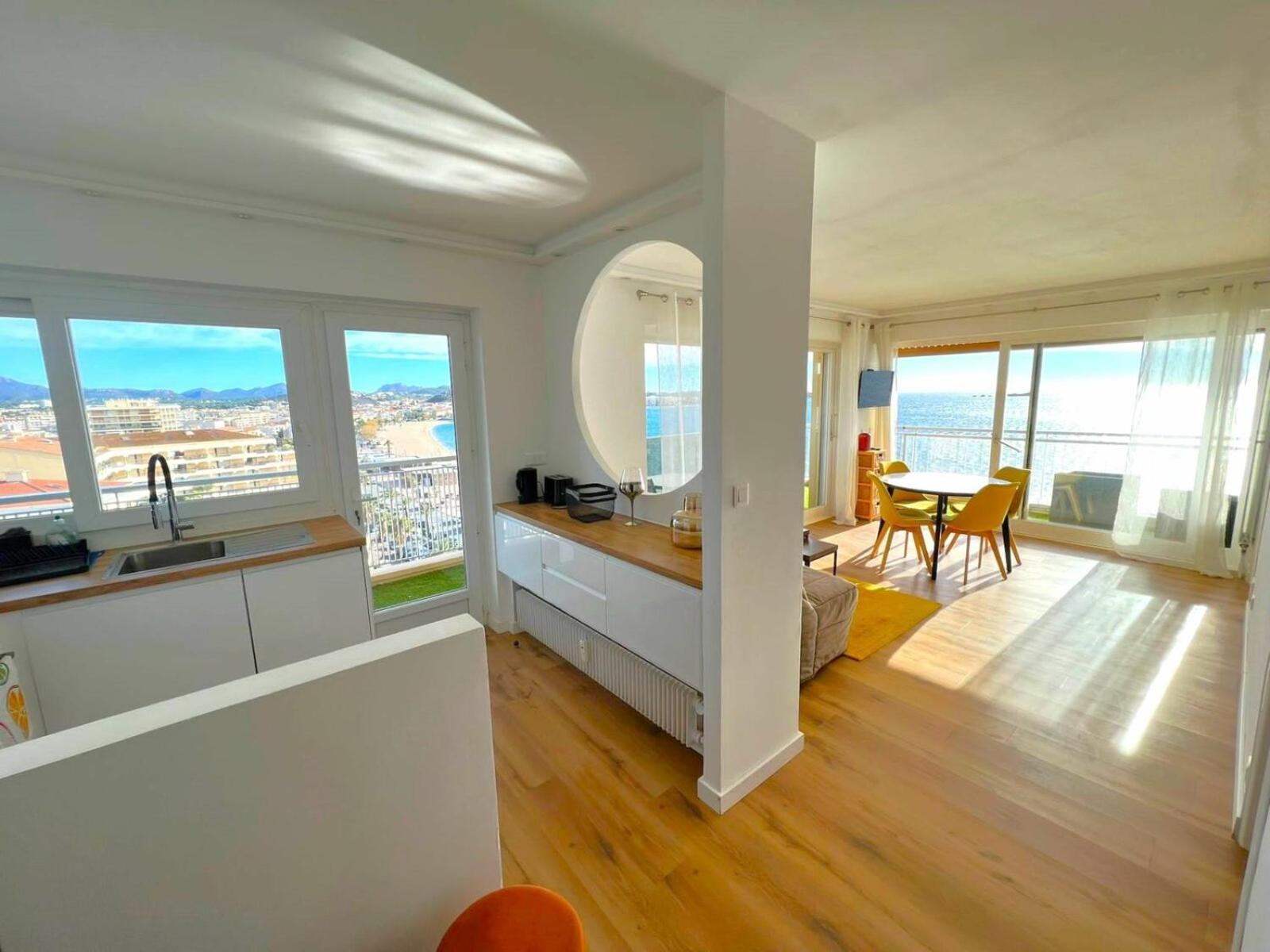 Frejus Plage - T2 -Vue Mer Feerique Экстерьер фото
