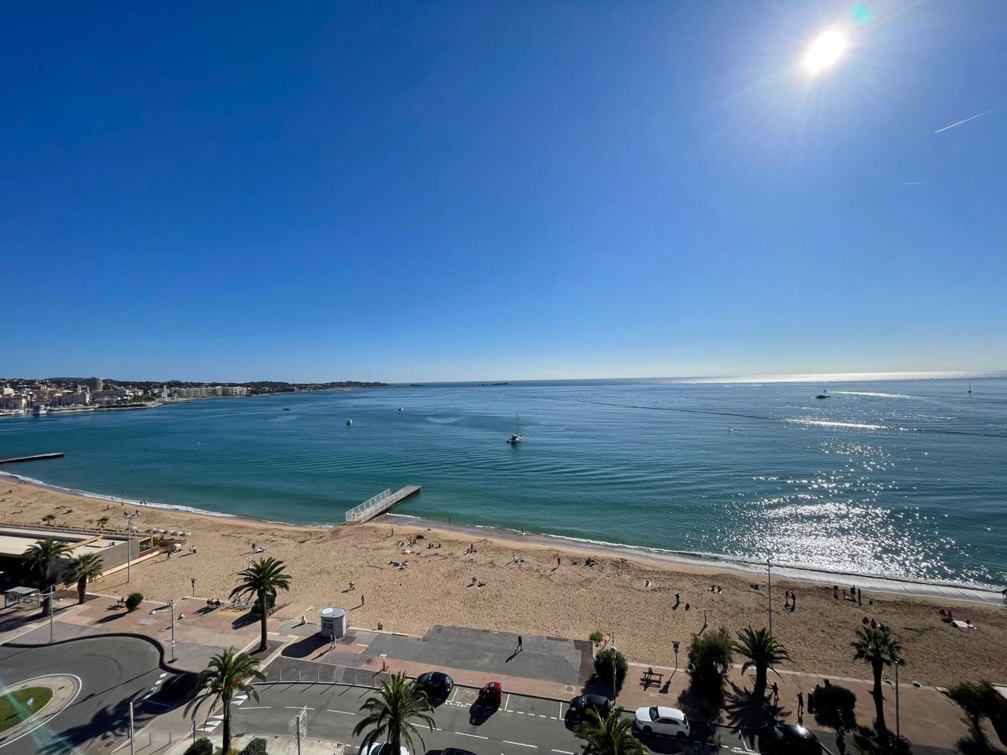Frejus Plage - T2 -Vue Mer Feerique Экстерьер фото
