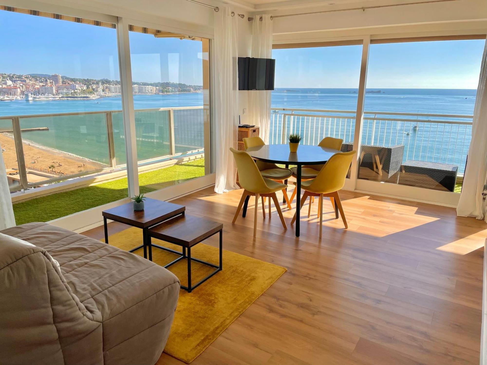 Frejus Plage - T2 -Vue Mer Feerique Экстерьер фото